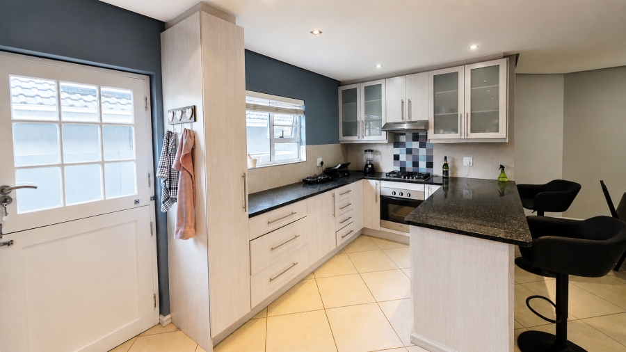 3 Bedroom Property for Sale in Beacon Bay Eastern Cape